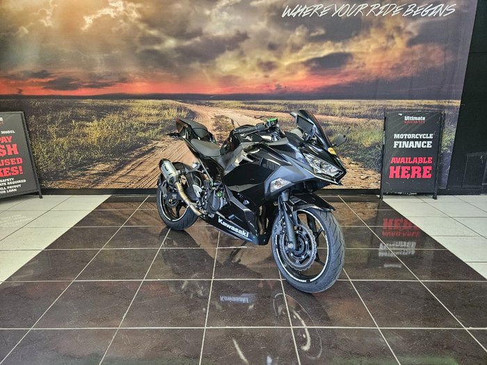 2018 Kawasaki NINJA 400 SE BLACK