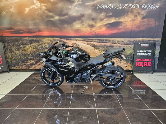 2018 Kawasaki NINJA 400 SE BLACK