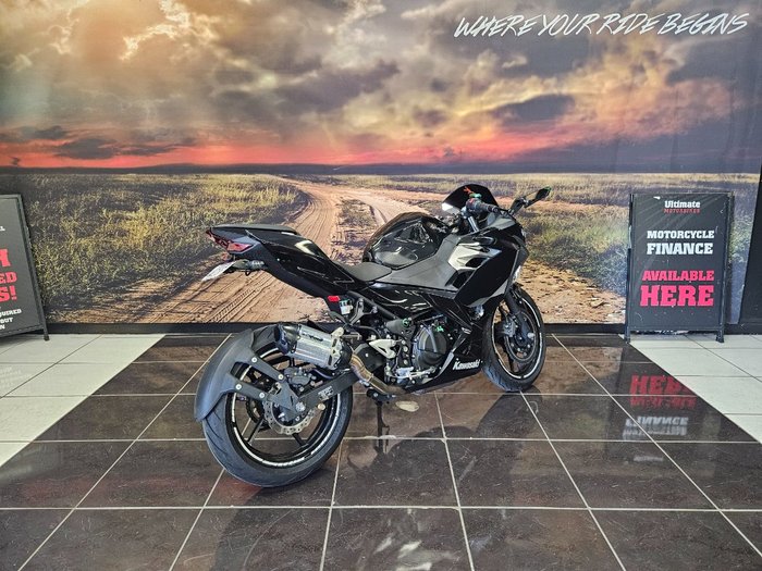 2018 Kawasaki NINJA 400 SE BLACK