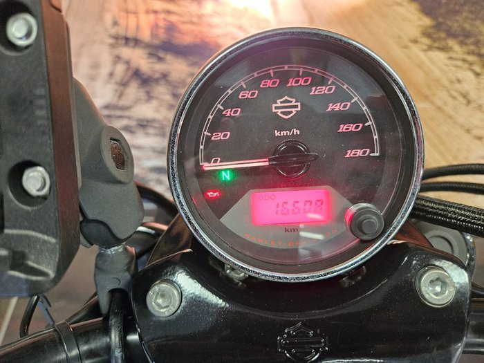 2015 HARLEY-DAVIDSON STREET 500 (LAMS) BLACK