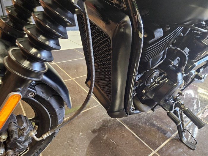 2015 HARLEY-DAVIDSON STREET 500 (LAMS) BLACK