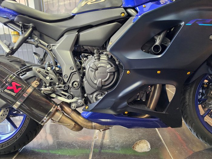 2023 Yamaha YZF-R7LA BLUE