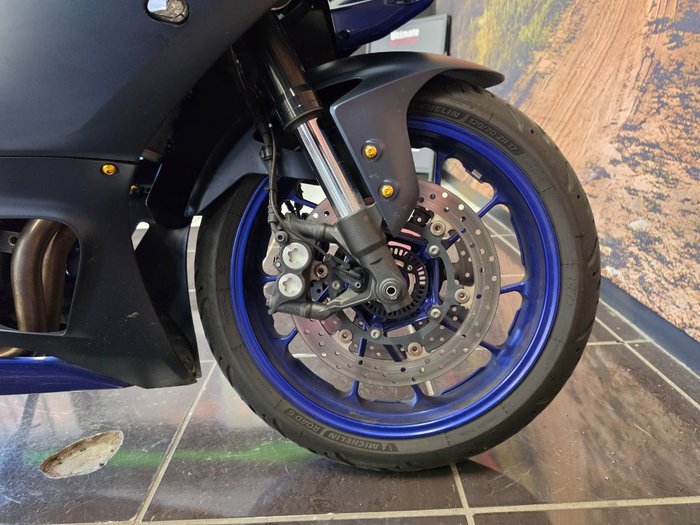 2023 Yamaha YZF-R7LA BLUE