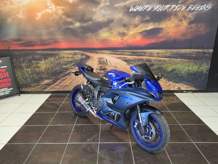 2023 Yamaha YZF-R7LA BLUE