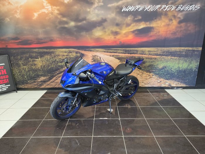 2023 Yamaha YZF-R7LA BLUE