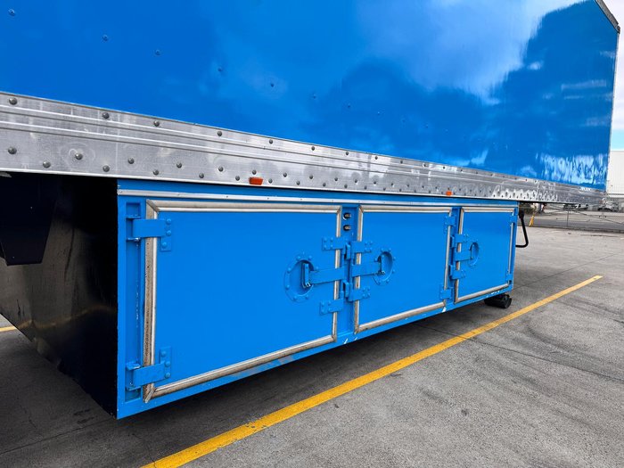 2005 Vawdrey St3 24 Pallet