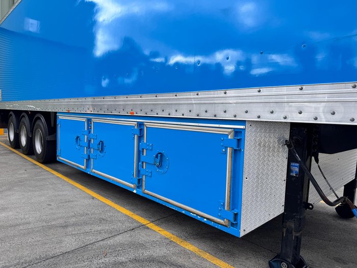 2005 Vawdrey St3 24 Pallet