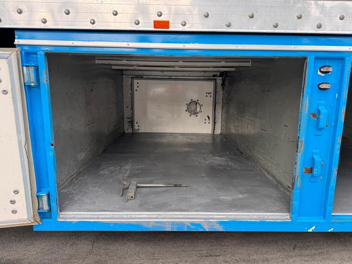 2005 Vawdrey St3 24 Pallet