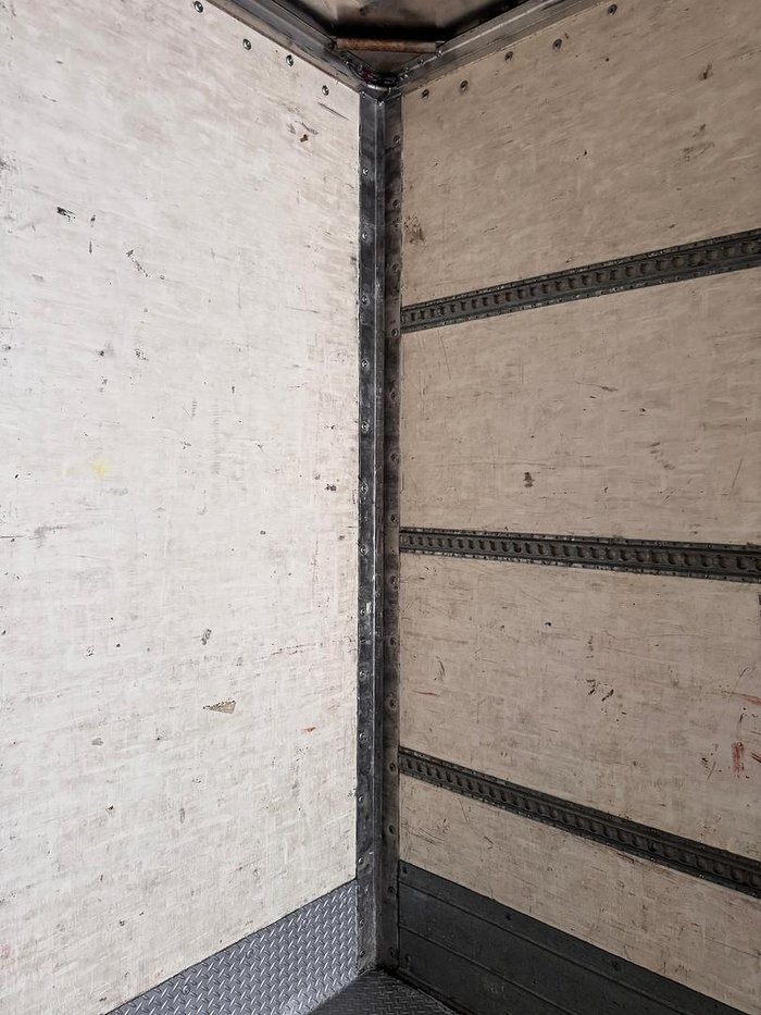 2005 Vawdrey St3 24 Pallet