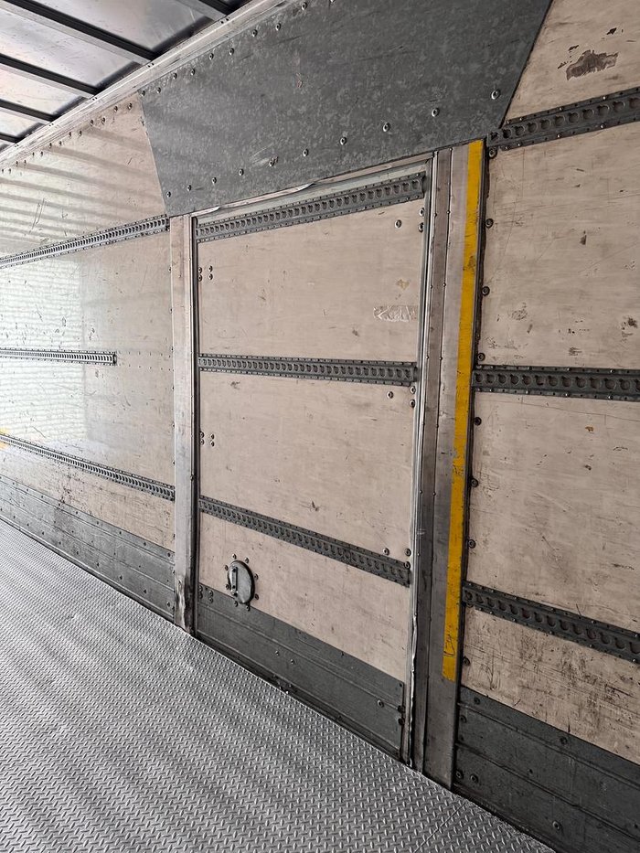 2005 Vawdrey St3 24 Pallet