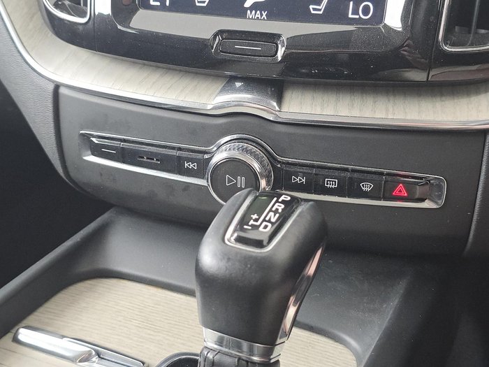 2020 Volvo XC60 T5 Inscription