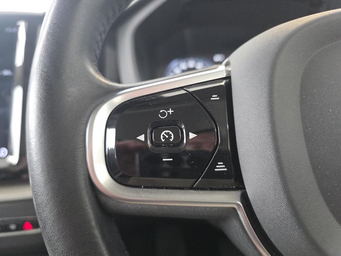 2020 Volvo XC60 T5 Inscription