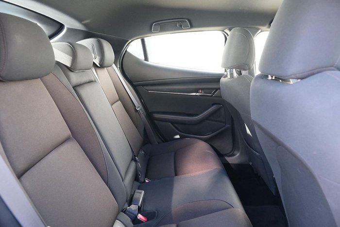 2019 Mazda 3 G20 Evolve