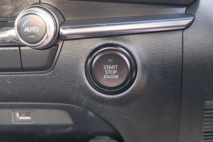 2019 Mazda 3 G20 Evolve