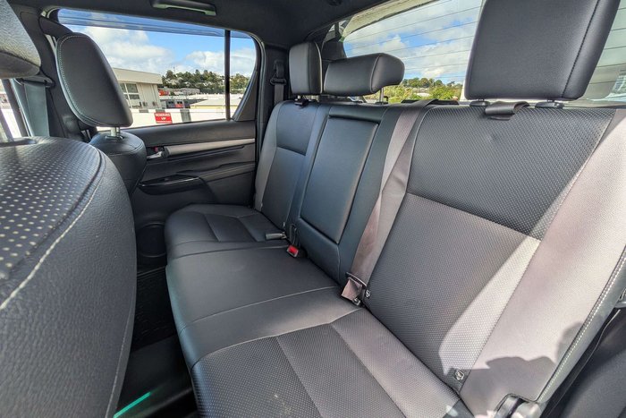 2023 Toyota Hilux Rogue