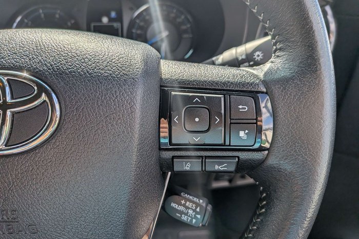 2023 Toyota Hilux Rogue