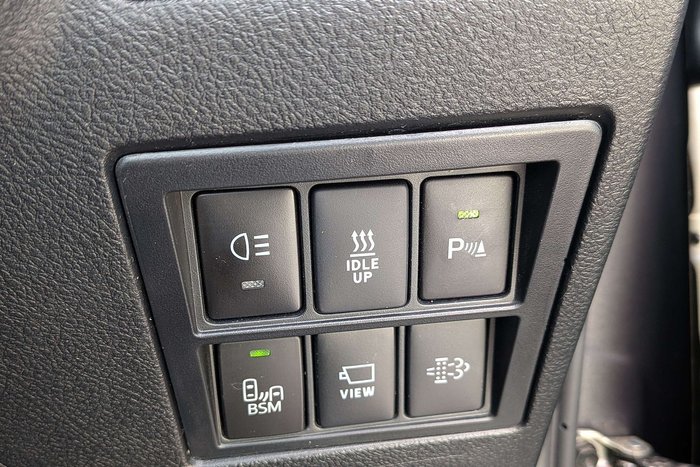 2023 Toyota Hilux Rogue