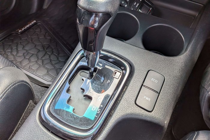 2023 Toyota Hilux Rogue