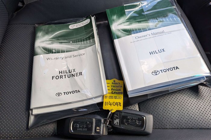 2023 Toyota Hilux Rogue