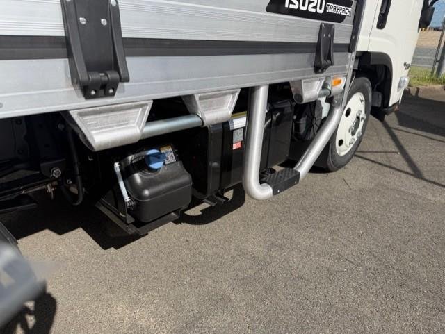 2025 Isuzu N Series NLR 45-150 DT D25 Traypack
