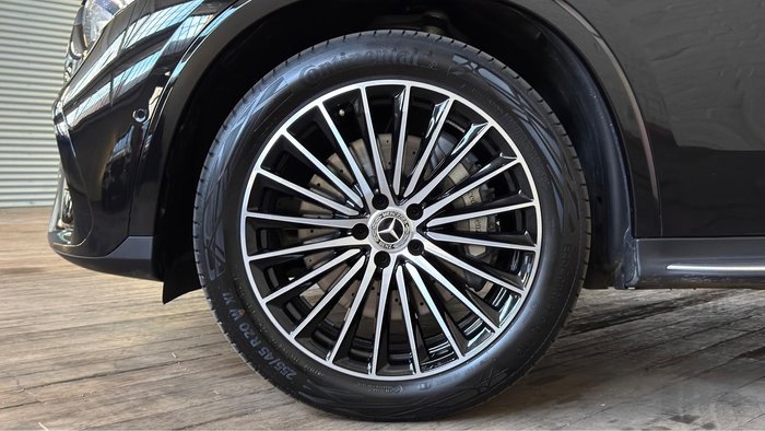 2025 Mercedes-Benz GLC-Class GLC200