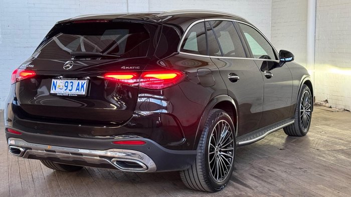 2025 Mercedes-Benz GLC-Class GLC200
