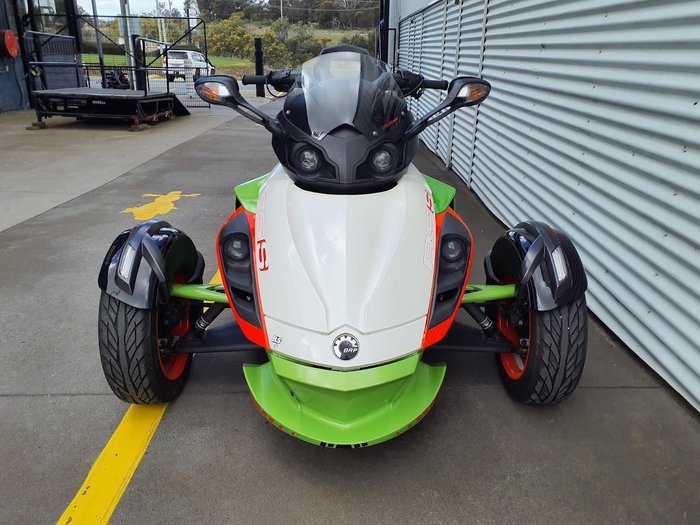 2014 Can-Am Spyder RSS SE5 Spyder RSS