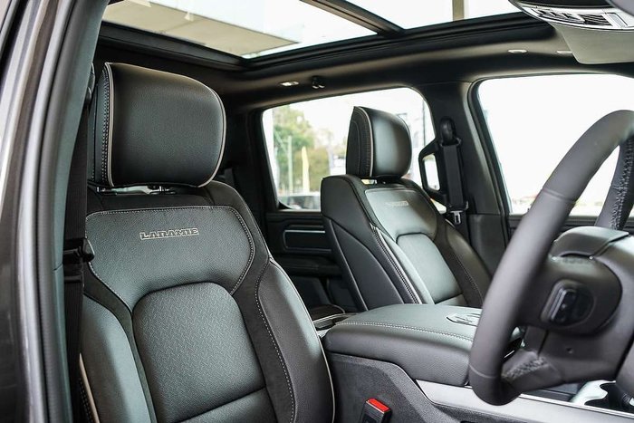 2025 RAM 1500 Laramie Sport Hurricane SO RamBox