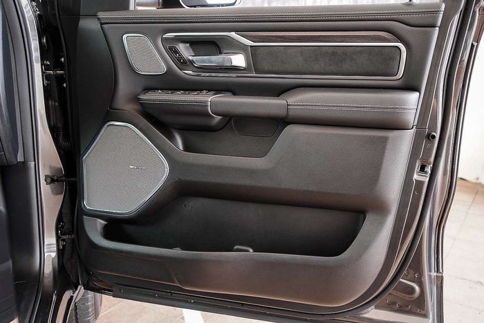 2025 RAM 1500 Laramie Sport Hurricane SO RamBox