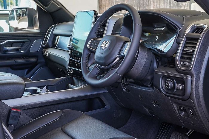 2025 RAM 1500 Laramie Sport Hurricane SO RamBox