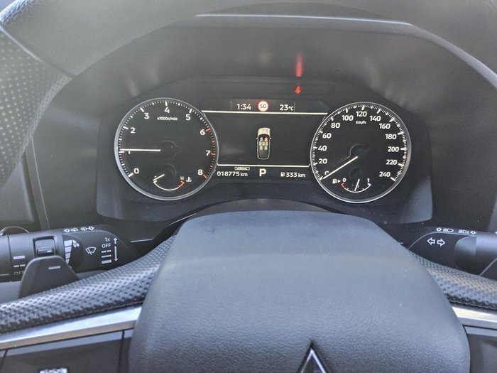 2023 Mitsubishi Outlander ES ZM MY23 White