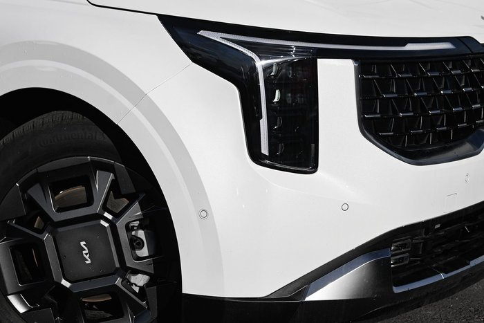 2025 Kia Carnival GT-Line HEV