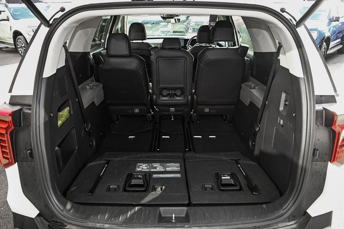 2025 Kia Carnival GT-Line HEV