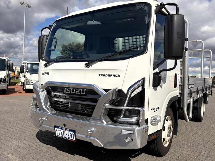 2026 Isuzu Npr 45/65-175  Dt D34 Tradepack Demo