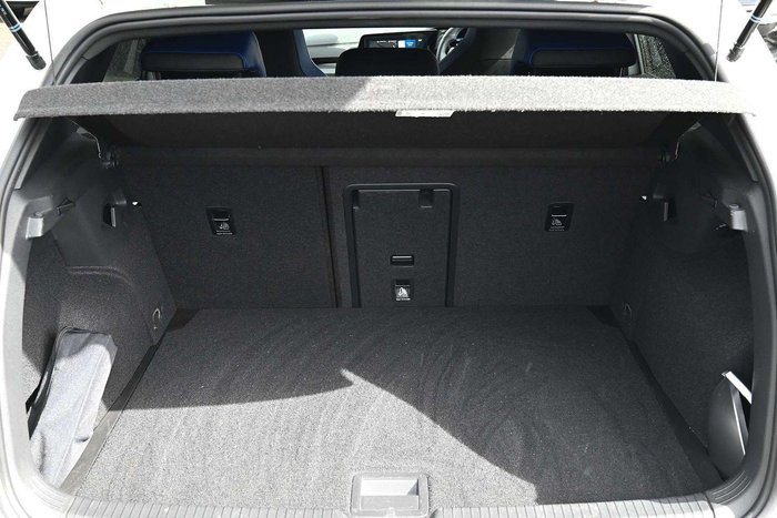 2023 Volkswagen Golf R