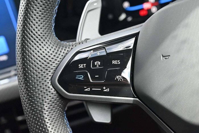 2023 Volkswagen Golf R