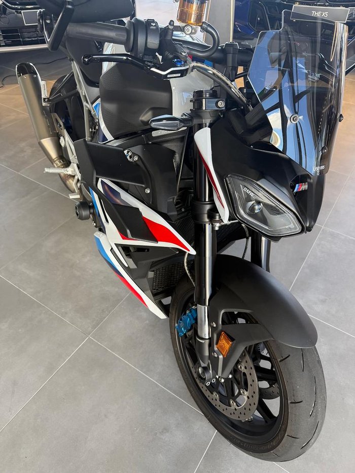 2025 BMW M 1000 R M 1000 White