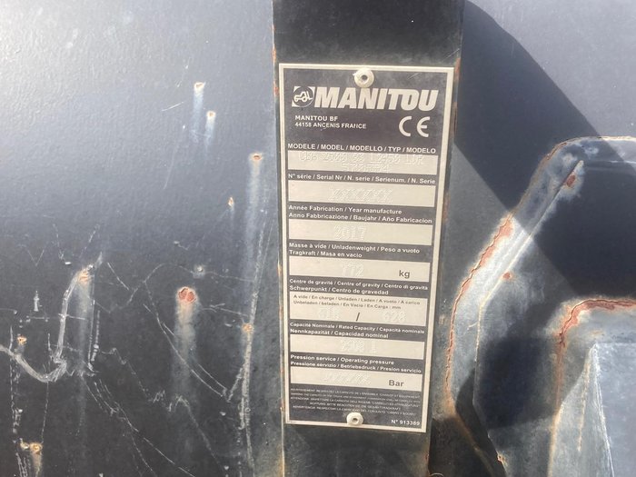 Manitou Bulk Material Bucket