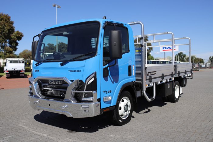 2026 Isuzu Trucks NPR 45/65-175 DT D34 Trade Pack