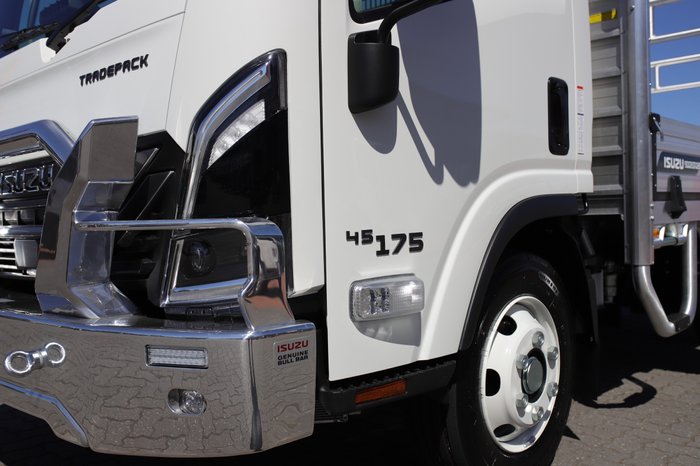 2026 Isuzu Trucks NPR 45/65-175 DT D34 Trade Pack