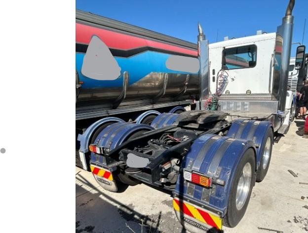 2019 Freightliner Coronado 114 White