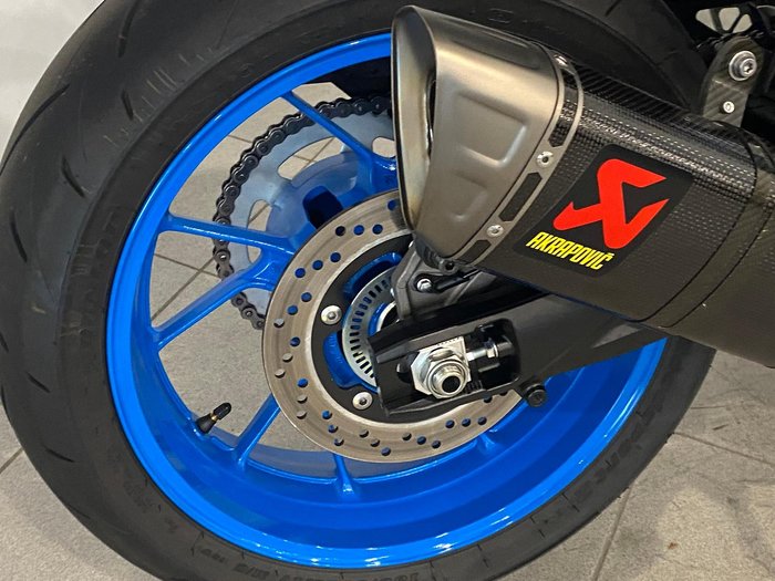 2023 Suzuki GSX-8S GSX-S White