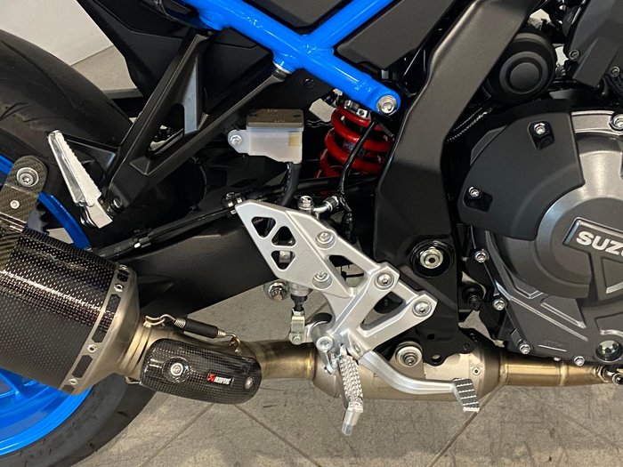 2023 Suzuki GSX-8S GSX-S White