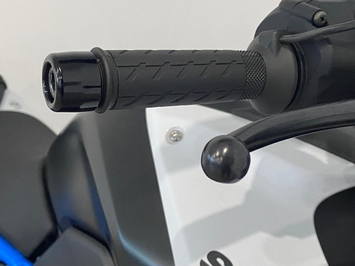 2023 Suzuki GSX-8S GSX-S White