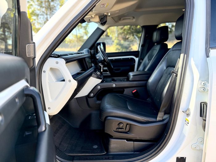 2021 Land Rover Defender 110 P400 SE L663 MY21 AWD Fuji White