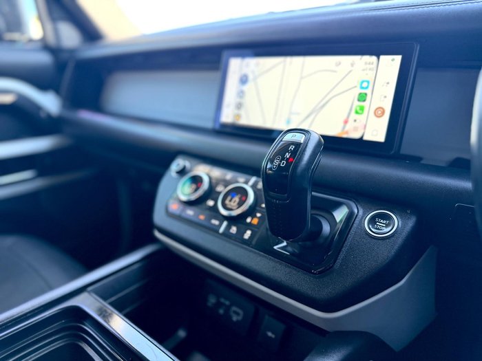 2021 Land Rover Defender 110 P400 SE L663 MY21 AWD Fuji White