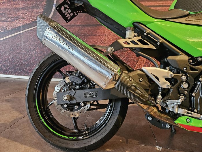 2023 Kawasaki Ninja 400 Special Edition (EX400G) Ninja Green