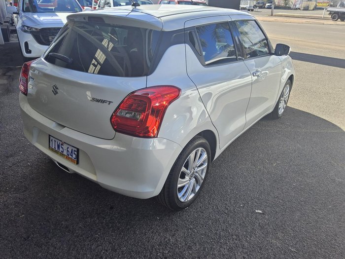 2023 Suzuki Swift GL AZ Series II Pure White