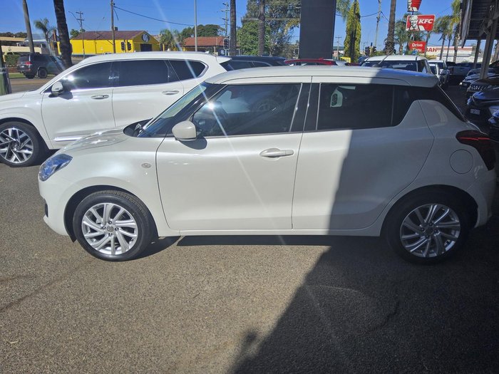 2023 Suzuki Swift GL AZ Series II Pure White