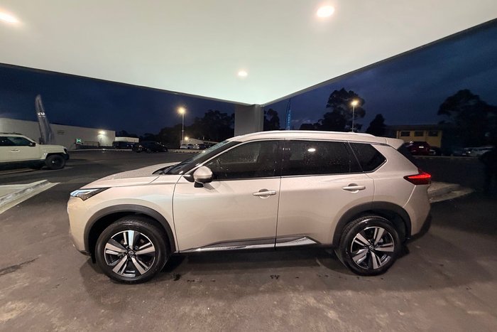 2025 Nissan X-TRAIL Ti-L